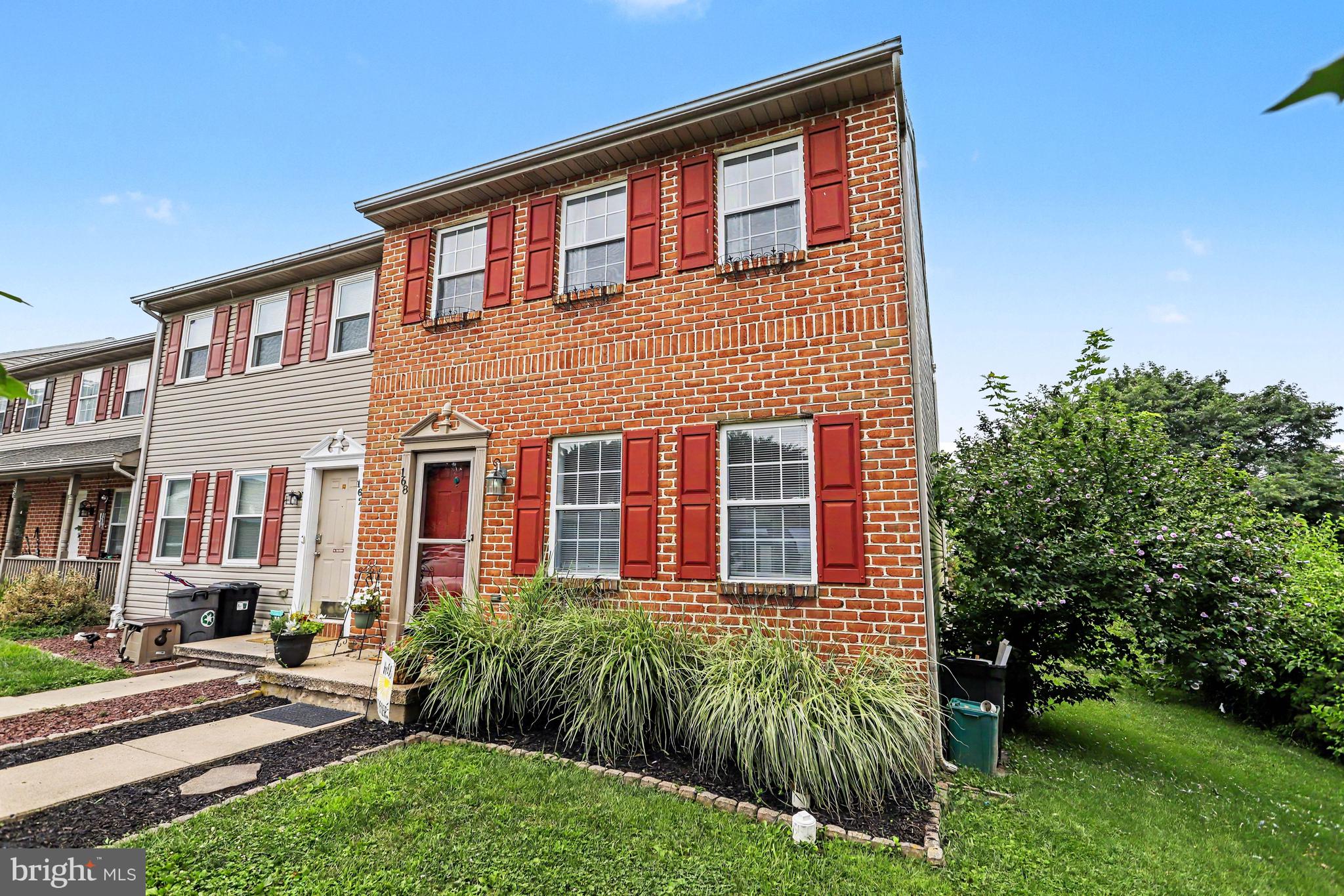 168 FOXCHASE DRIVE