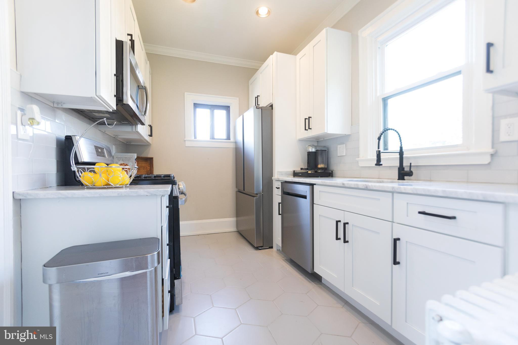 HUNTING RIDGE HISTORIC DISTRICT - Residential