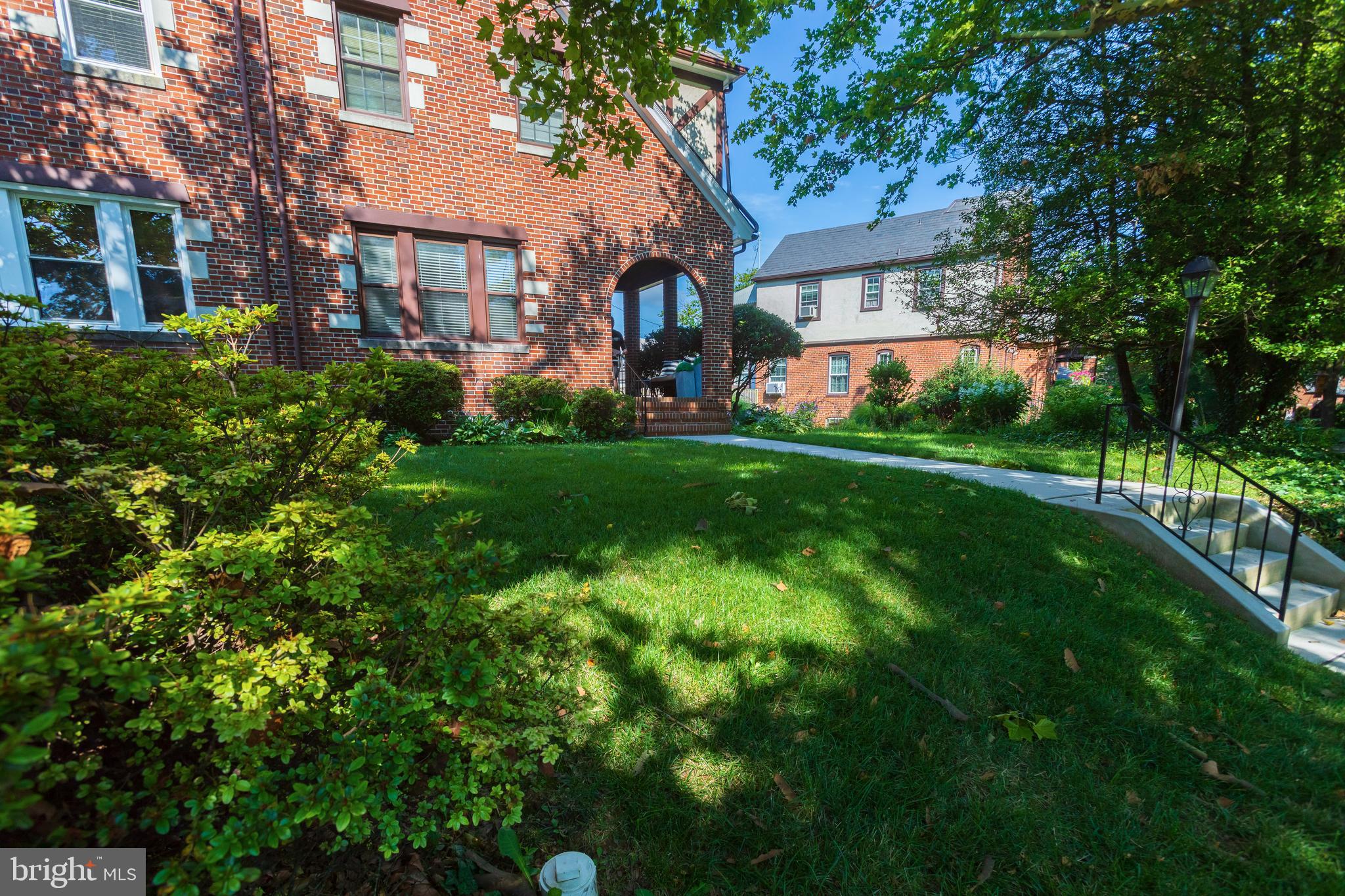 HUNTING RIDGE HISTORIC DISTRICT - Residential