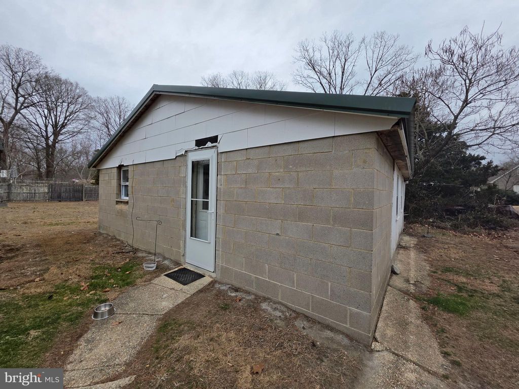 listing image 43