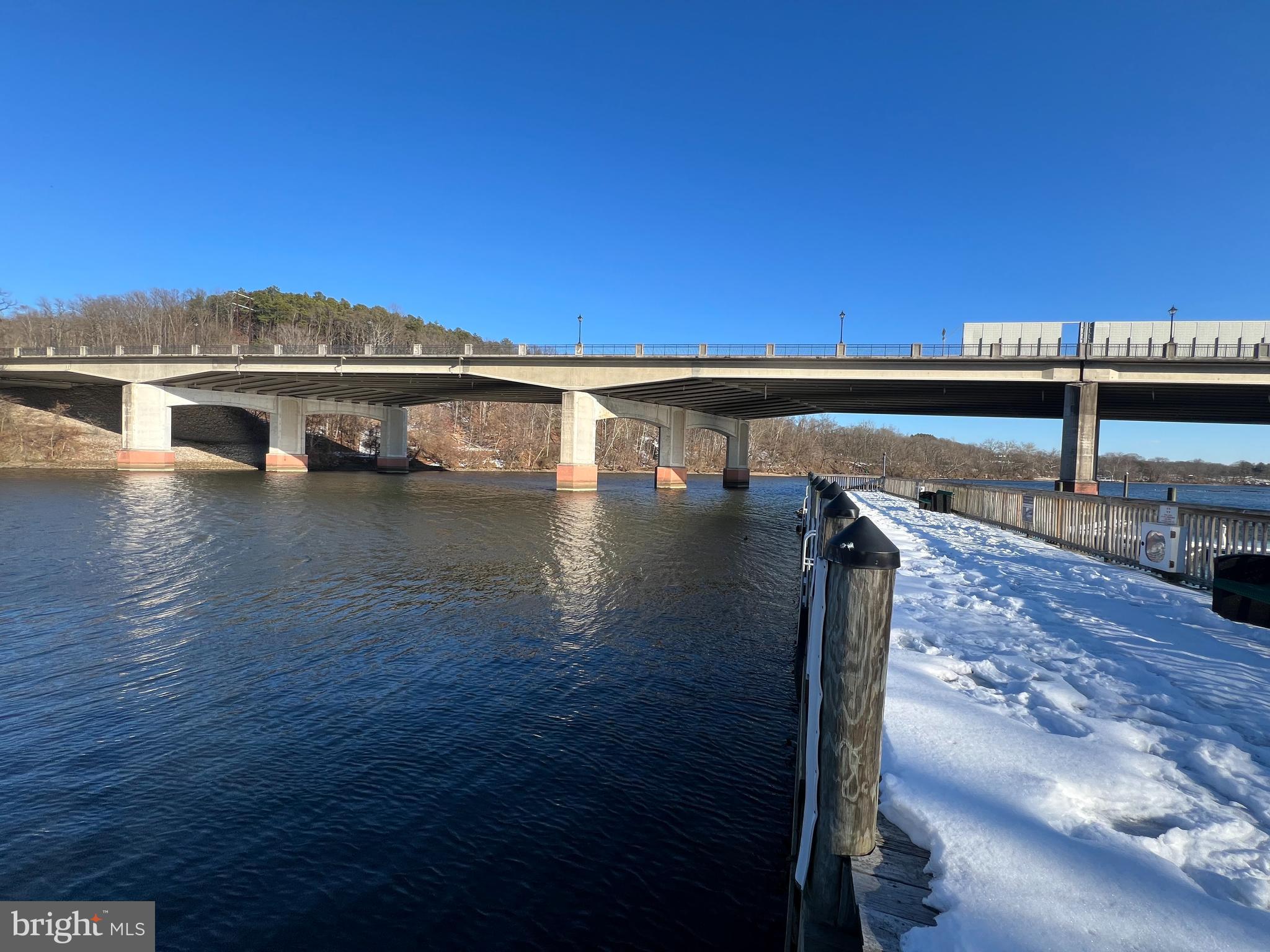 HOLLOWS - Residential