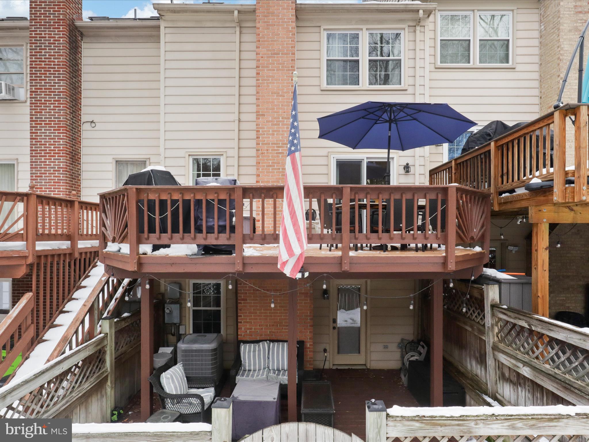 HOLLOWS - Residential