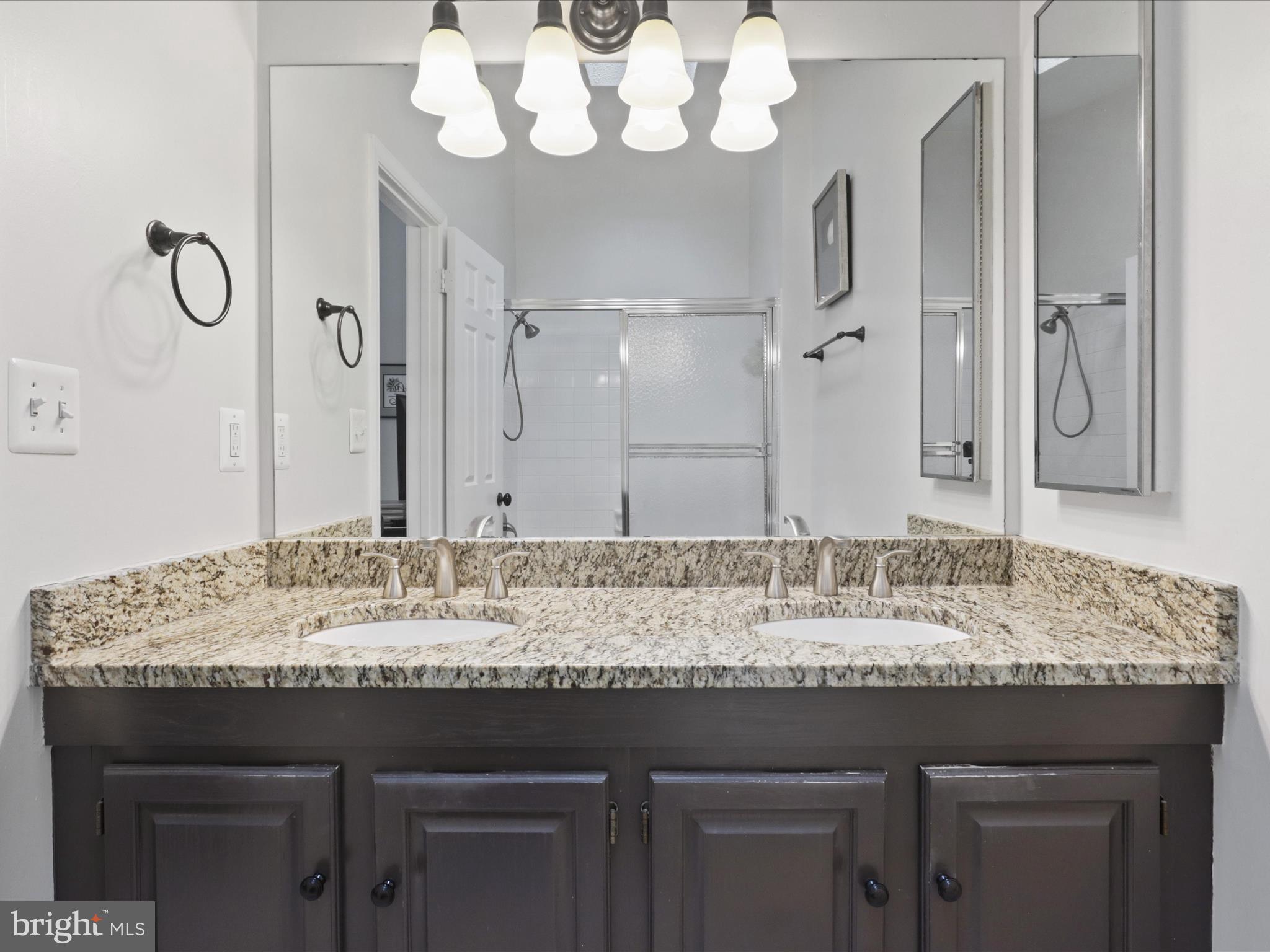 HOLLOWS - Residential