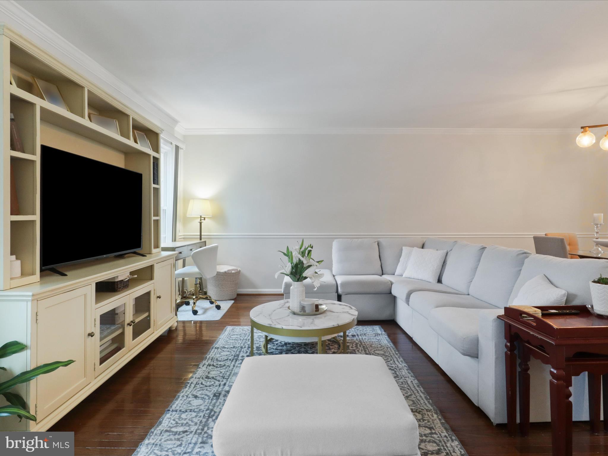 HOLLOWS - Residential