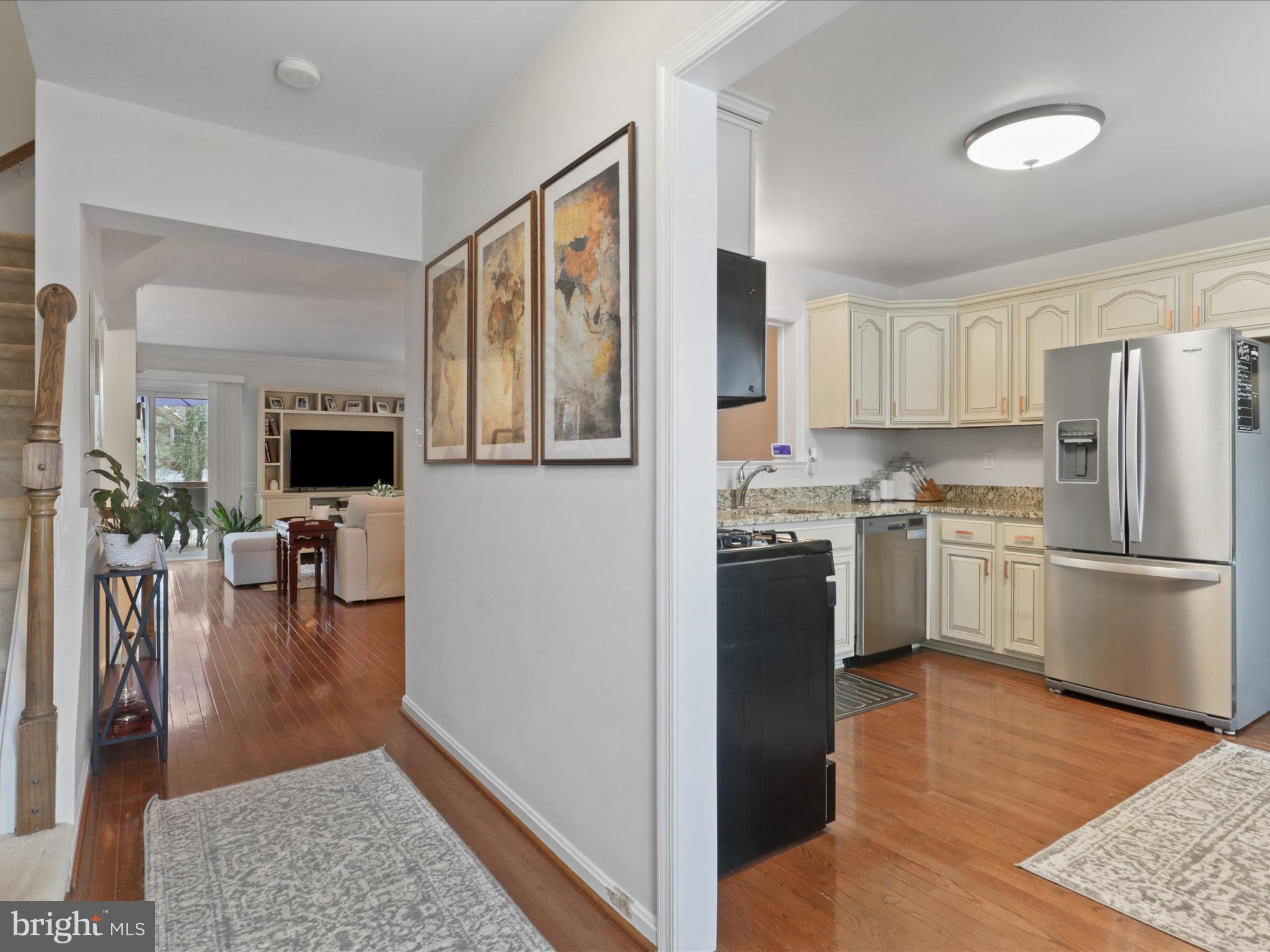 HOLLOWS - Residential