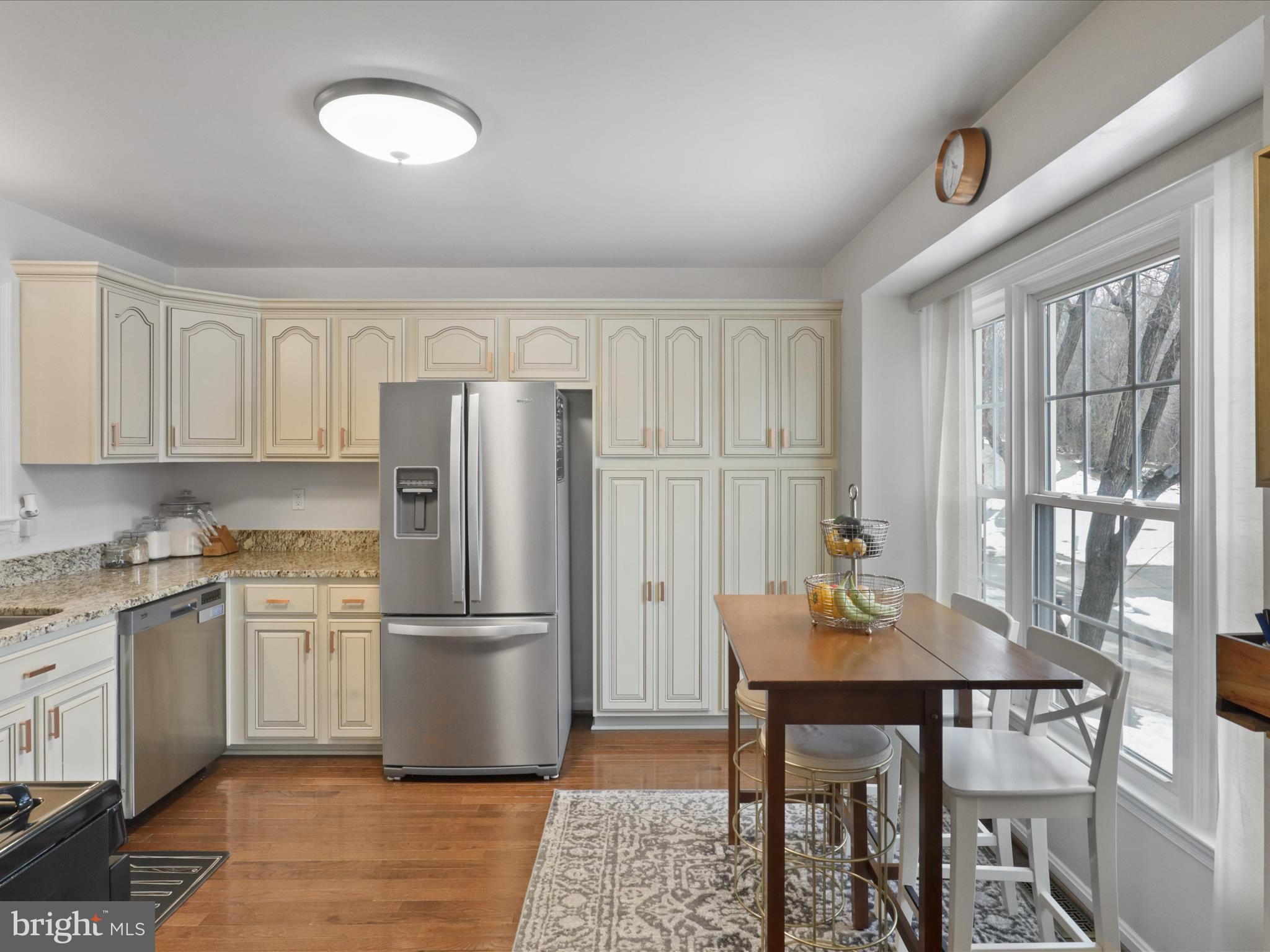 HOLLOWS - Residential