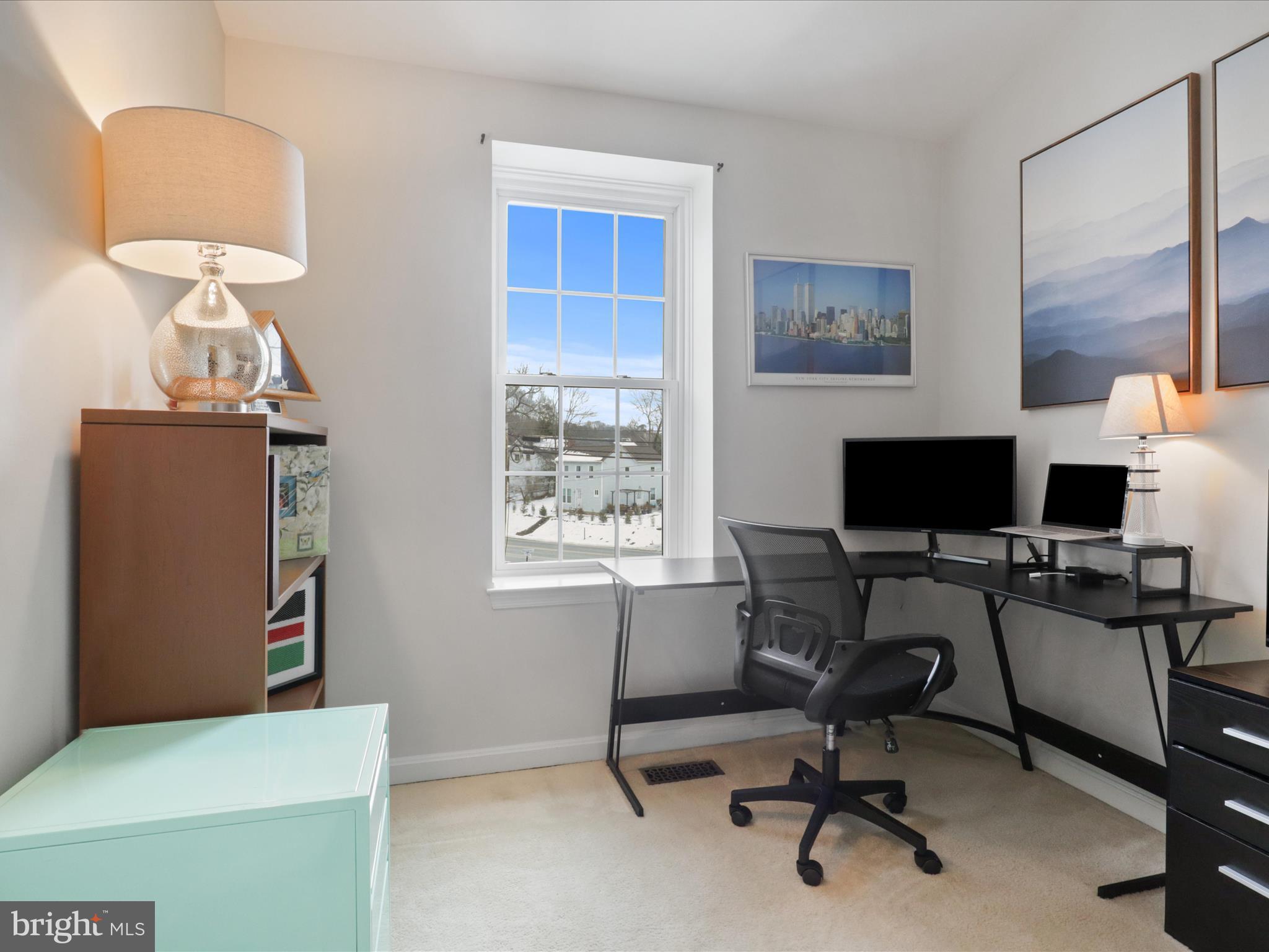 HOLLOWS - Residential