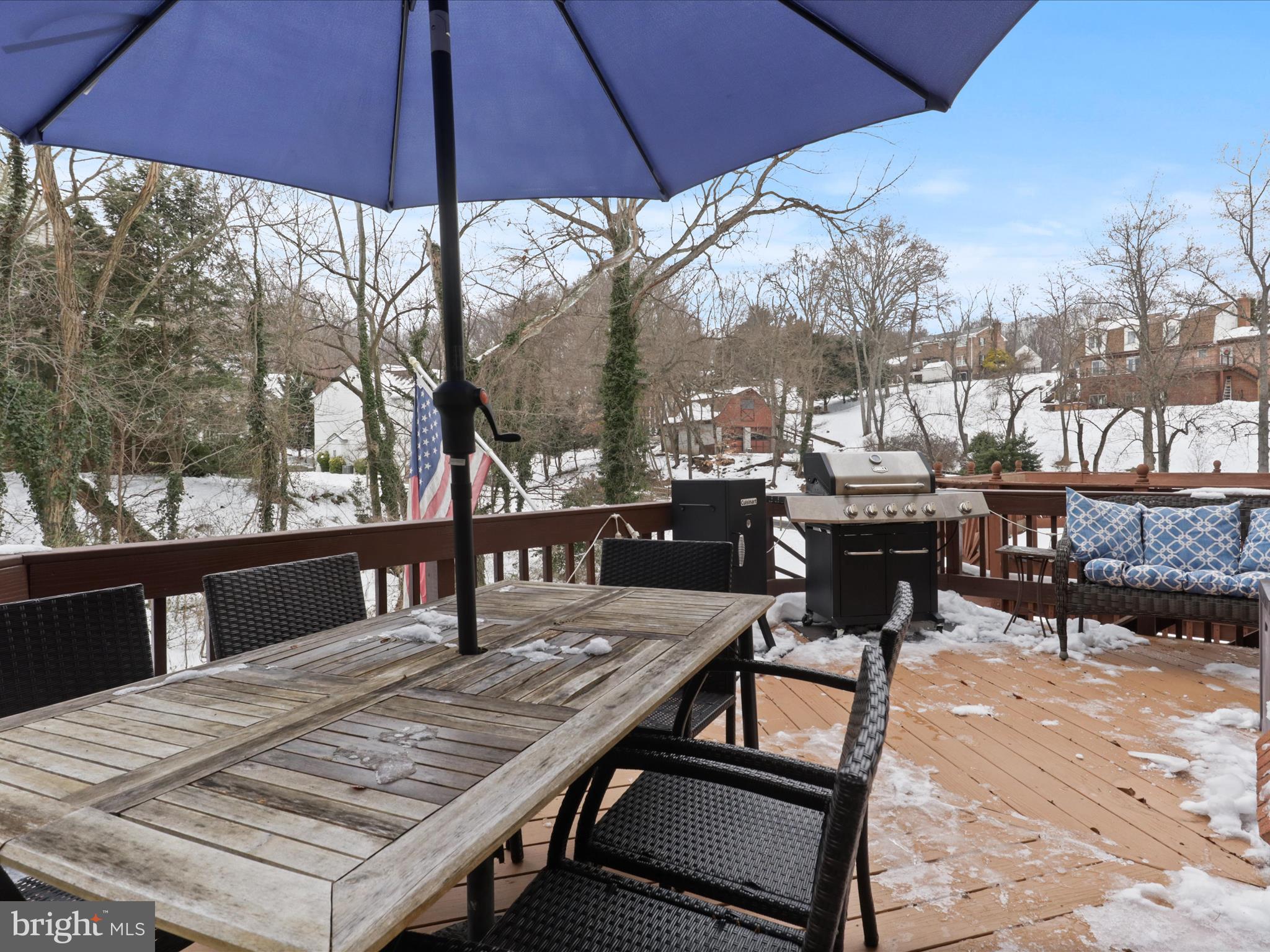 HOLLOWS - Residential