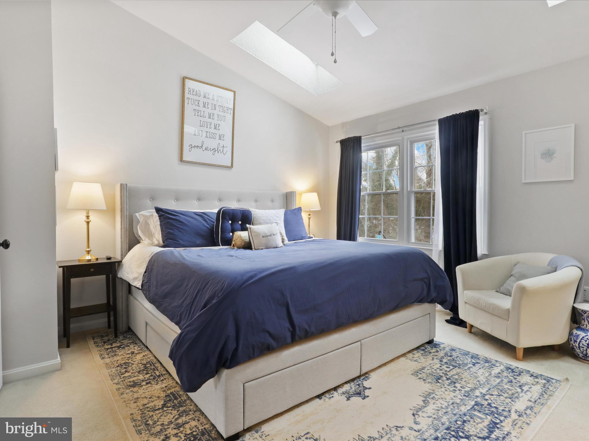 HOLLOWS - Residential