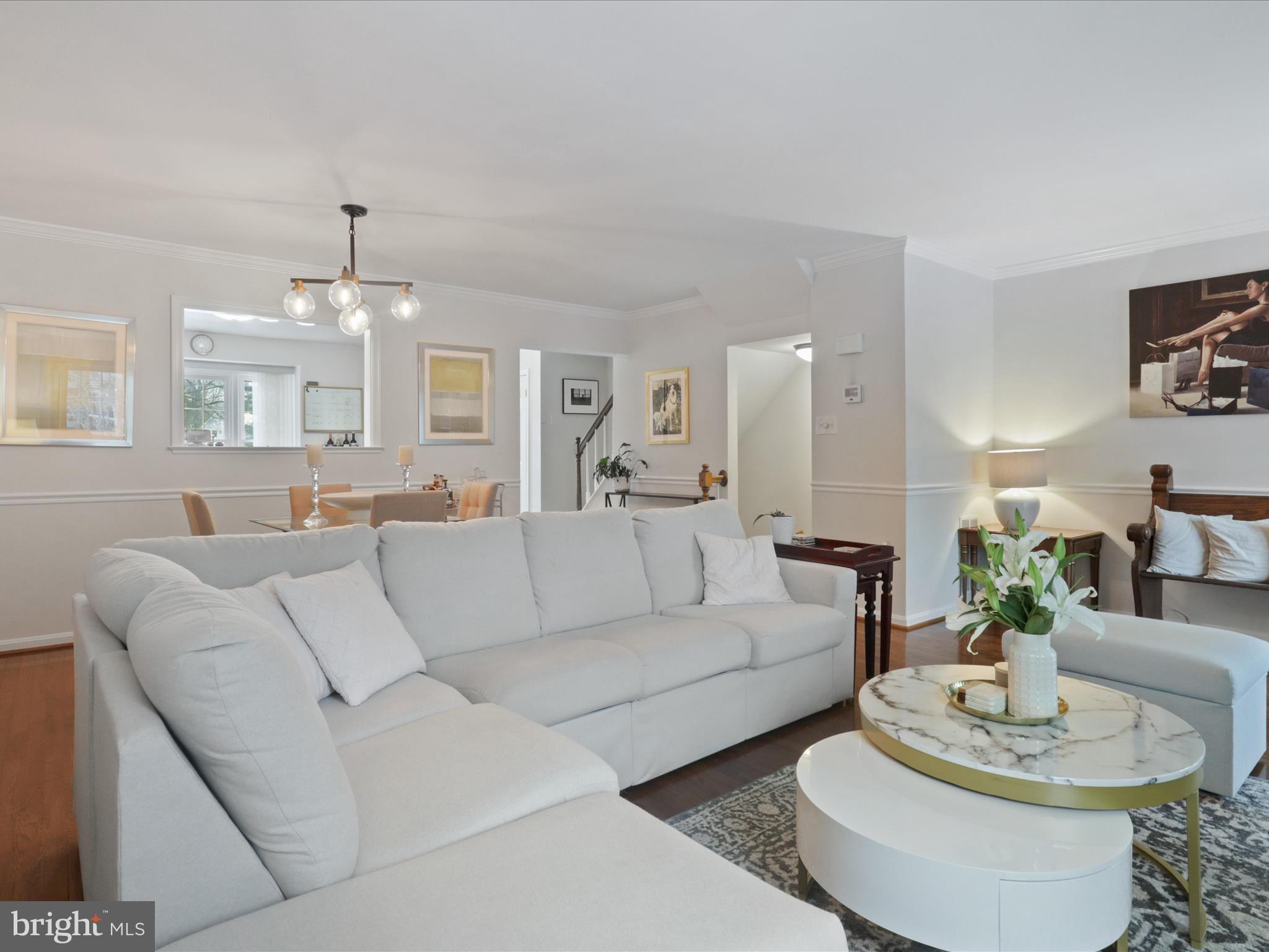 HOLLOWS - Residential