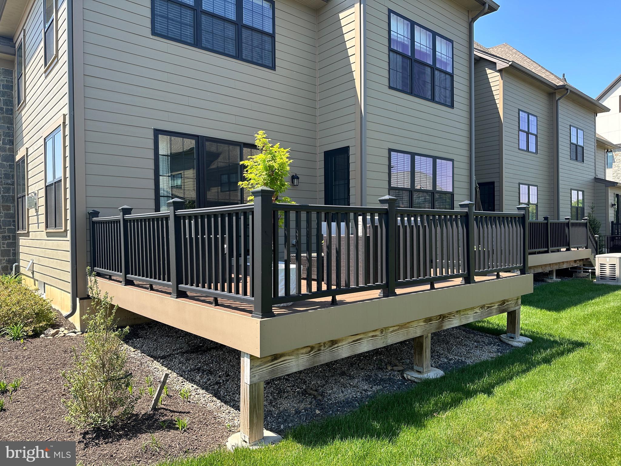 RESERVE AT CREEKSIDE - Residential