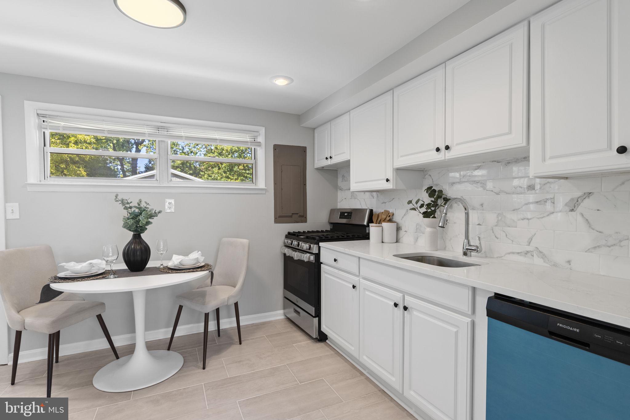 GLEN GARDENS - Residential