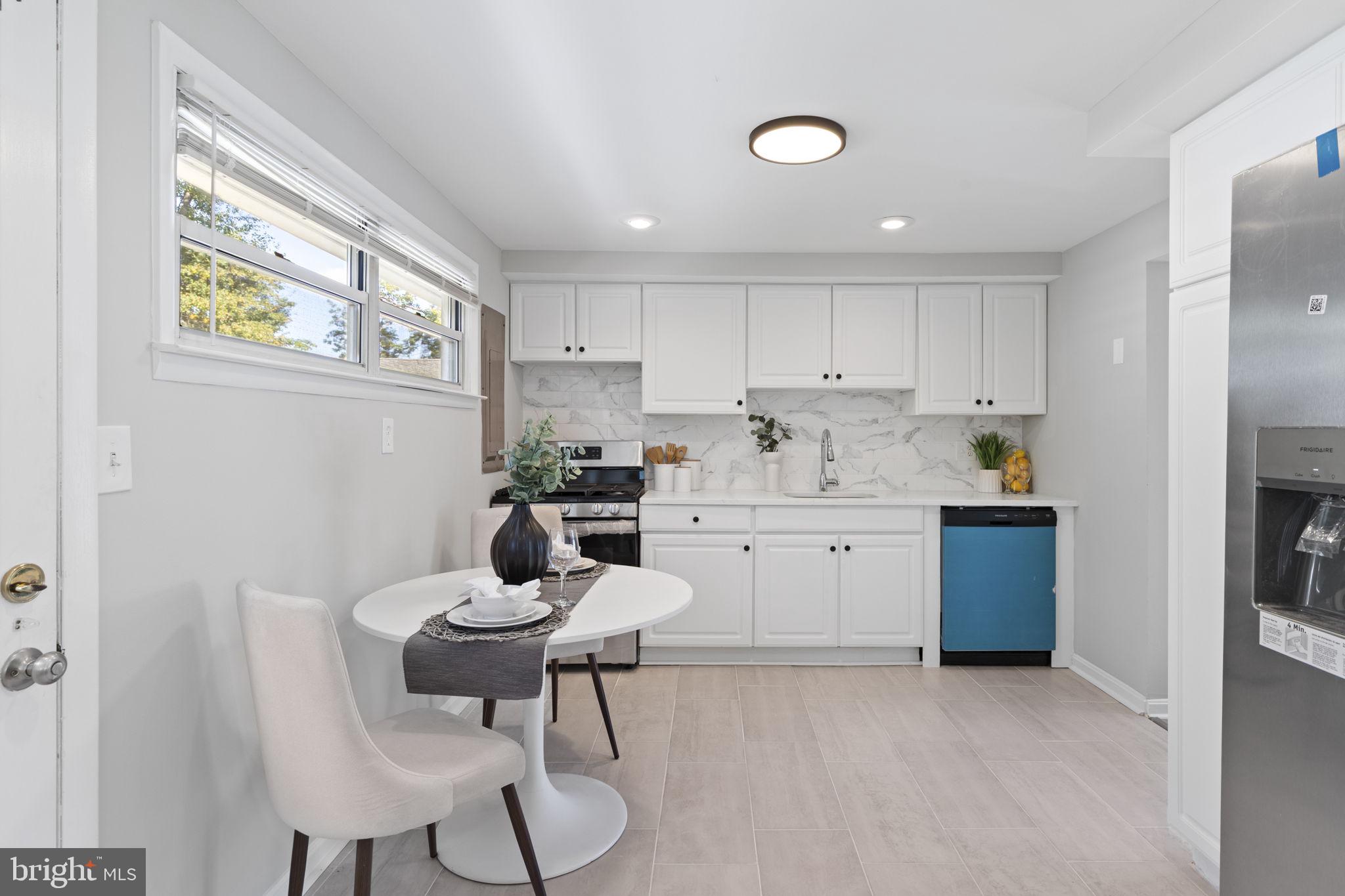 GLEN GARDENS - Residential