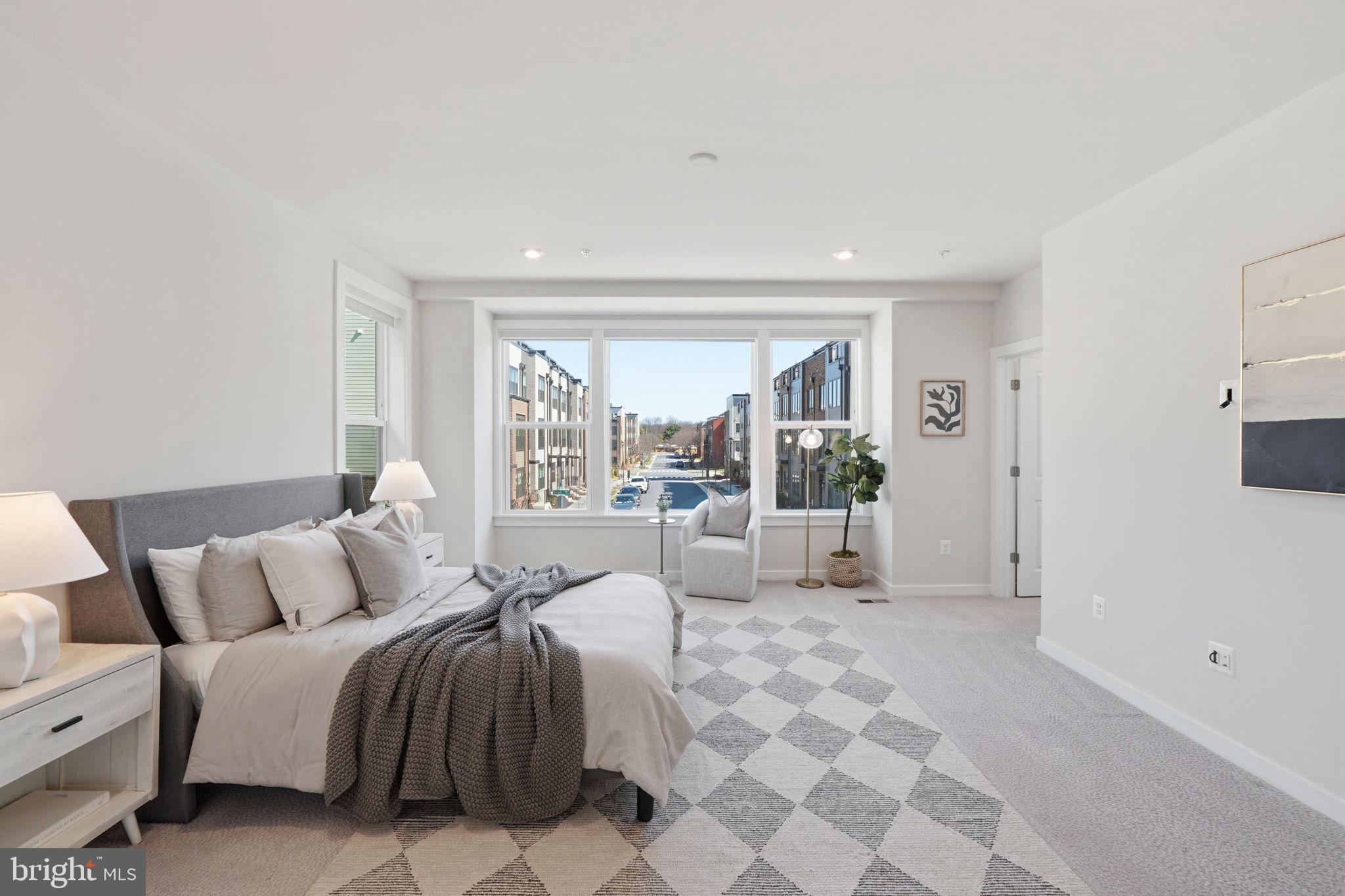 WESTSIDE AT SHADY GROVE METRO - Residential