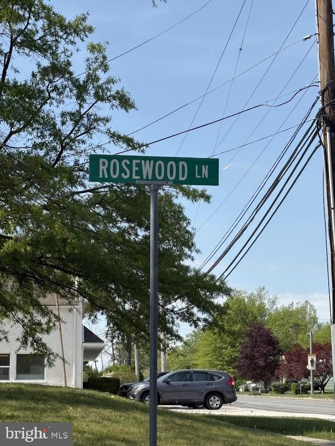 SPRING MEADOWS - Residential