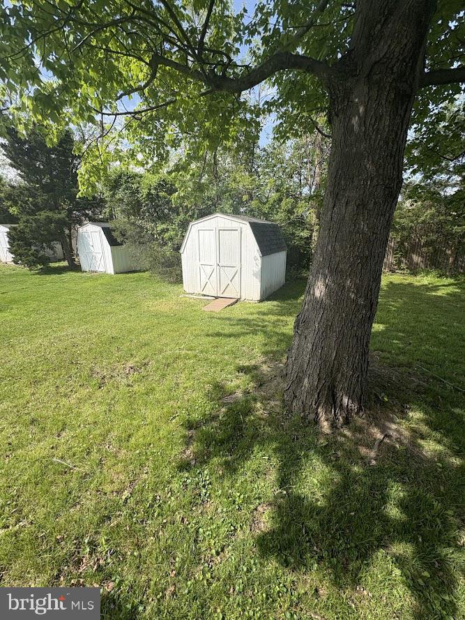 SPRING MEADOWS - Residential