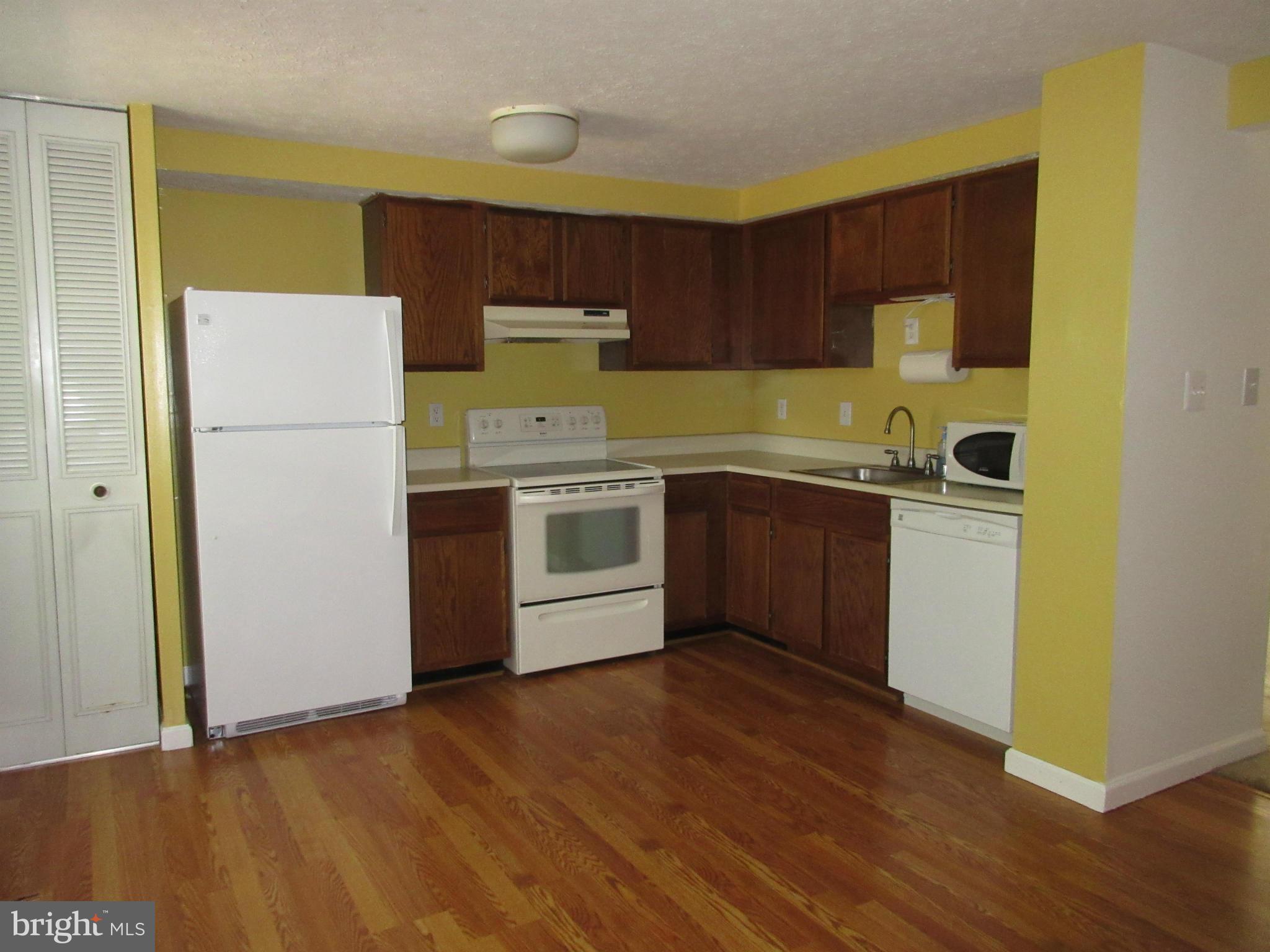 MONTCLAIR - Residential Lease