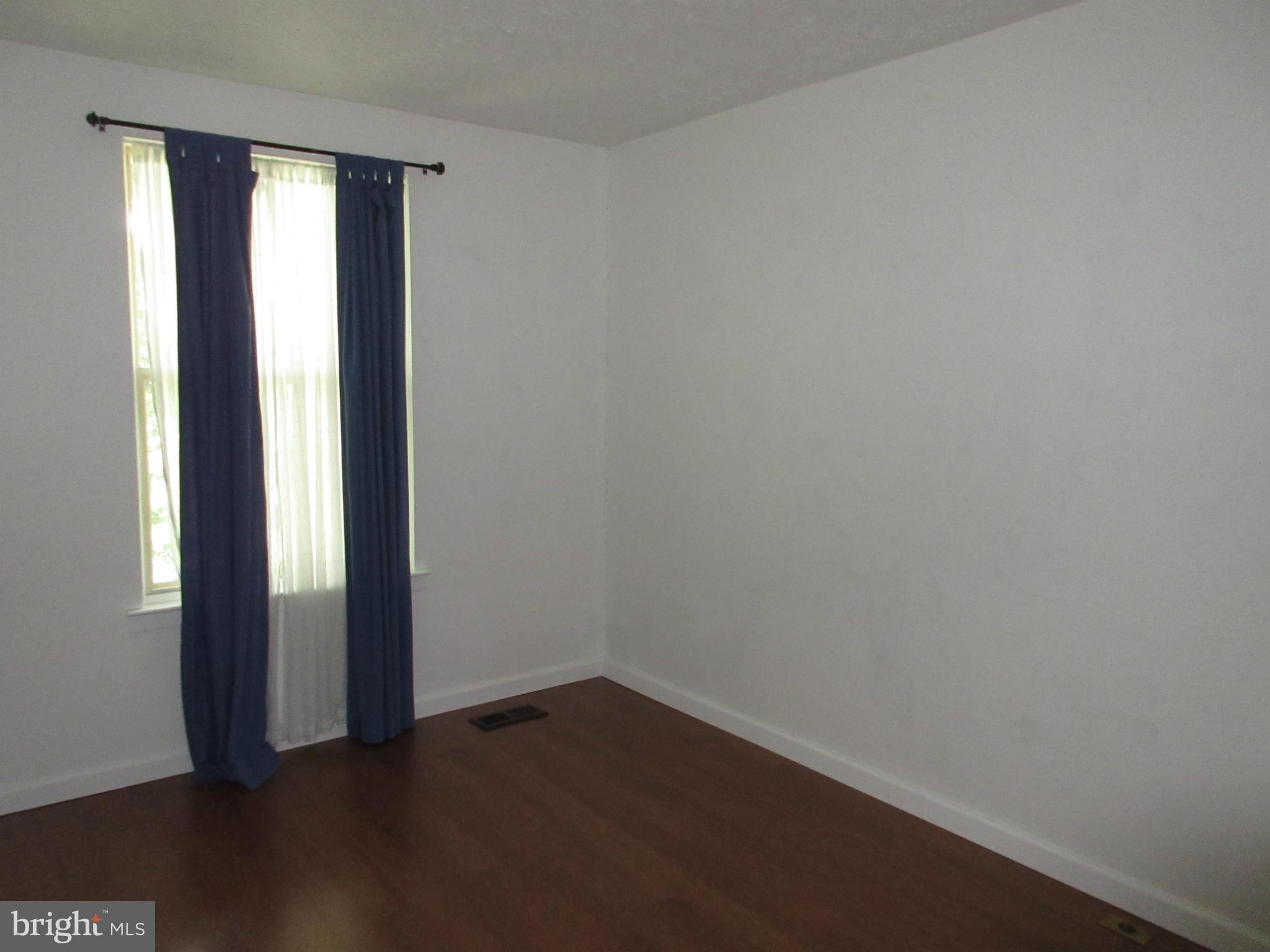 MONTCLAIR - Residential Lease