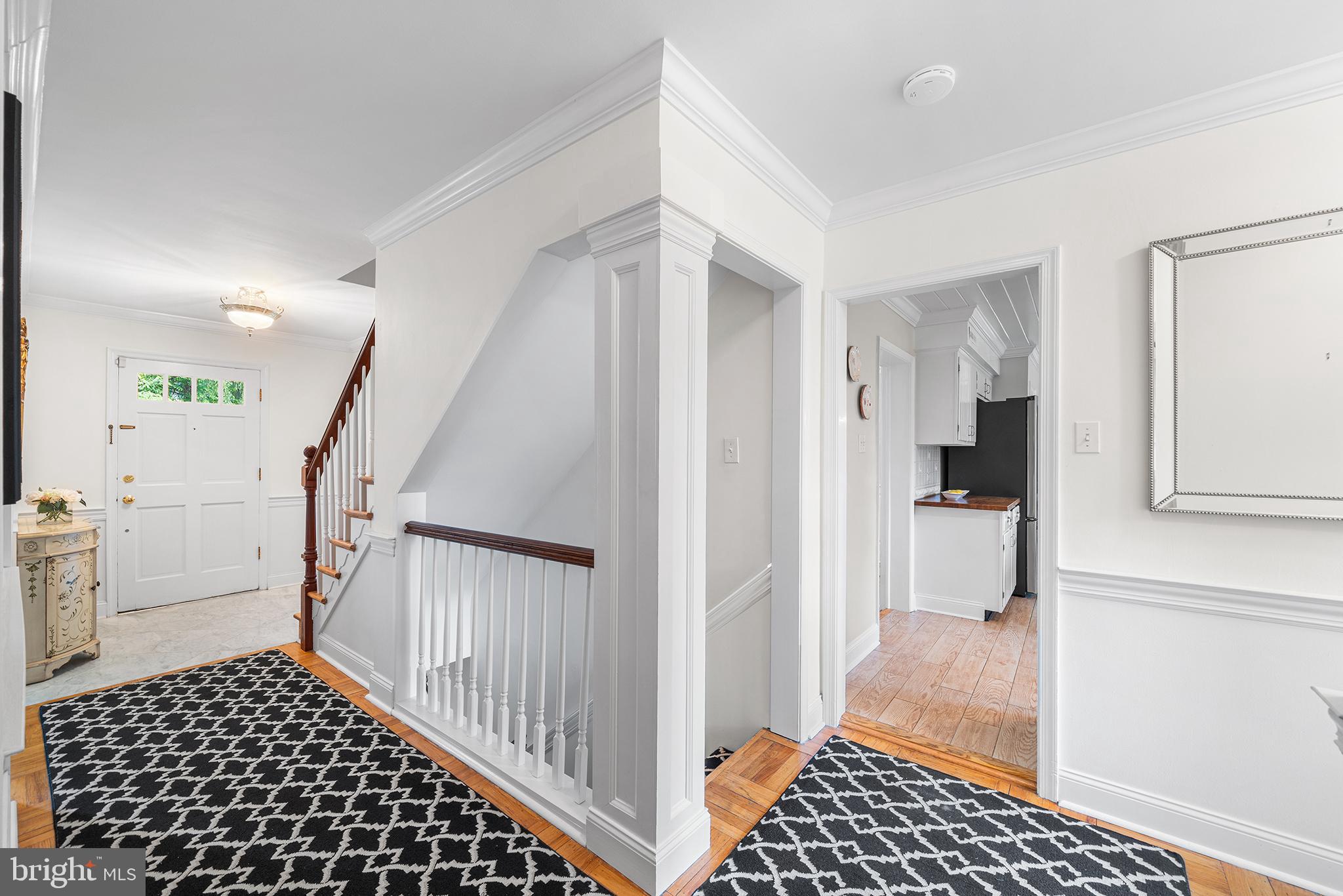 223 COUNTRY GATE ROAD