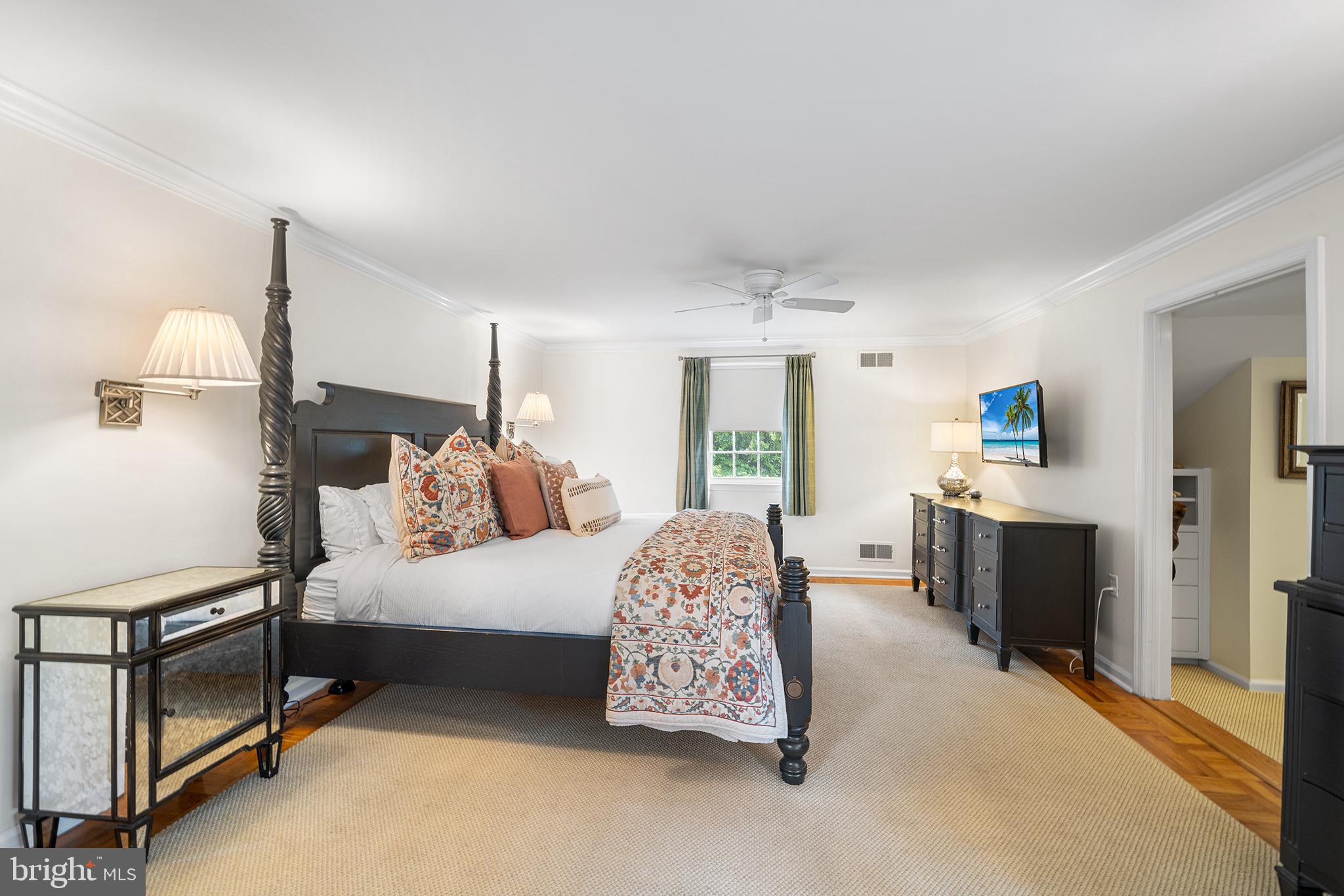 COUNTRY GATE - Residential