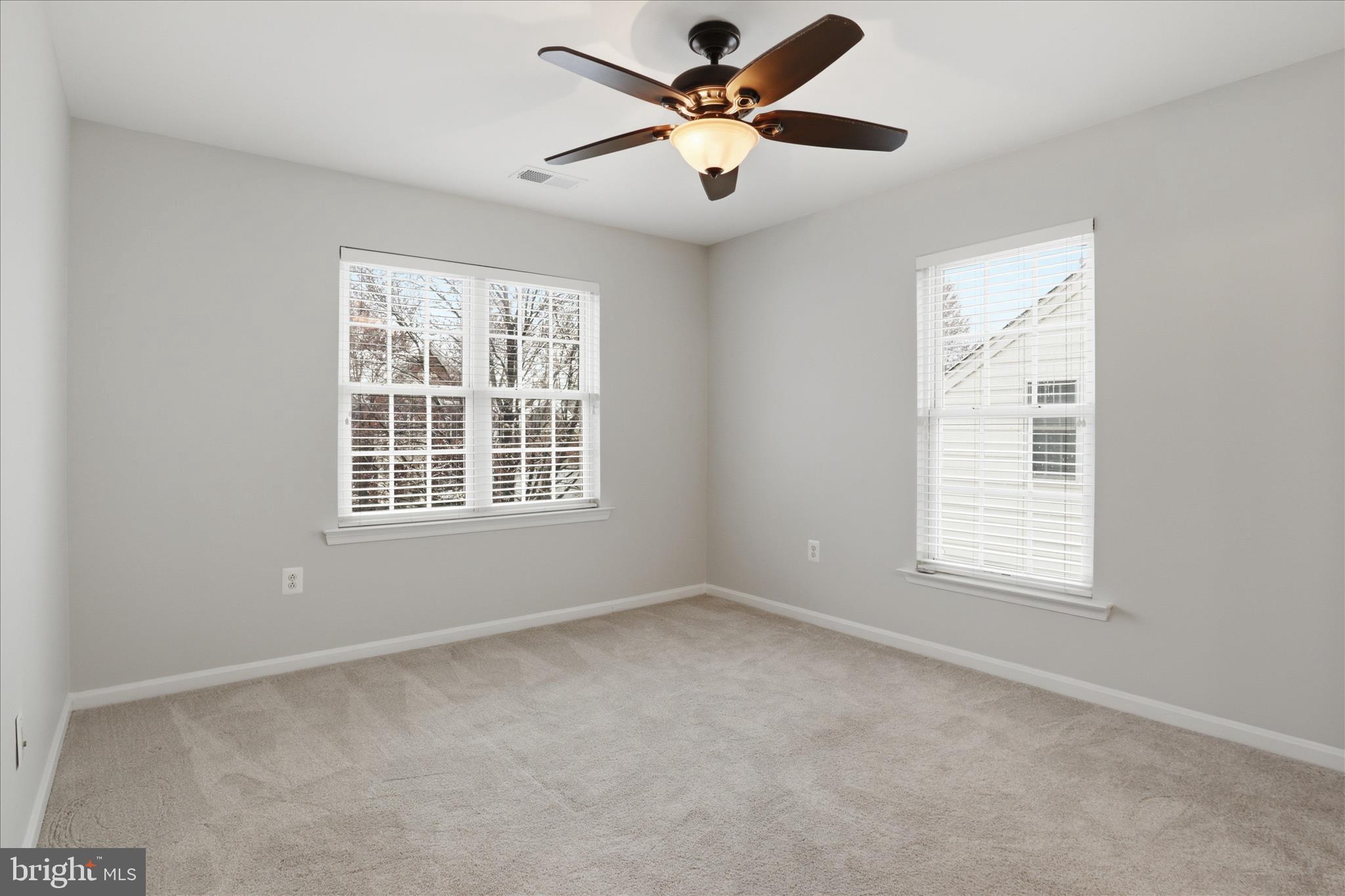 STONE RIDGE - Residential