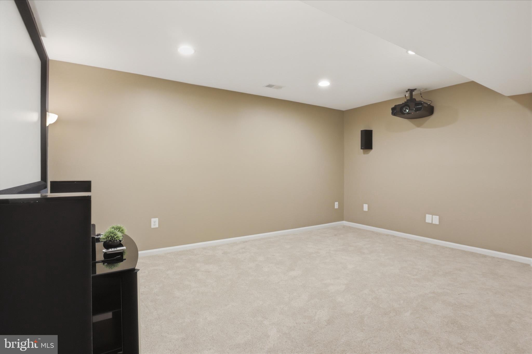 STONE RIDGE - Residential