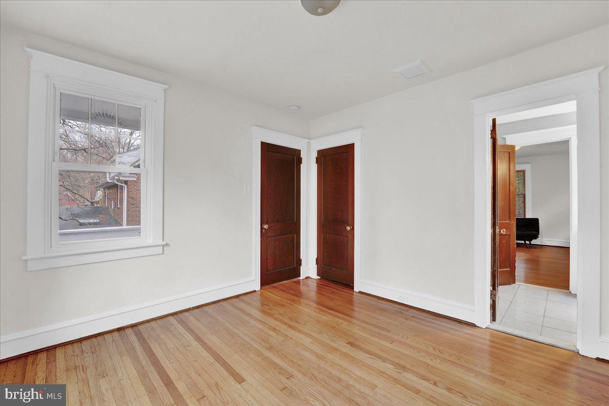 OLD WYNCOTE - Residential