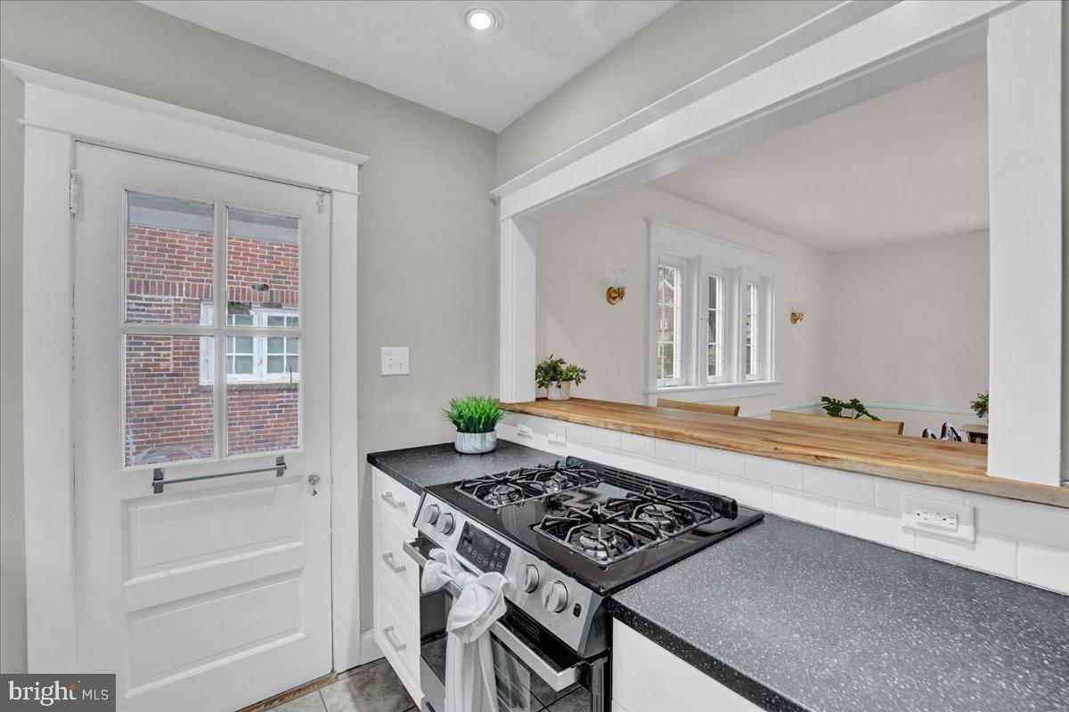 OLD WYNCOTE - Residential