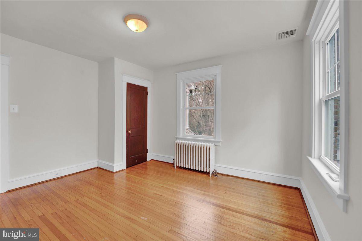 OLD WYNCOTE - Residential