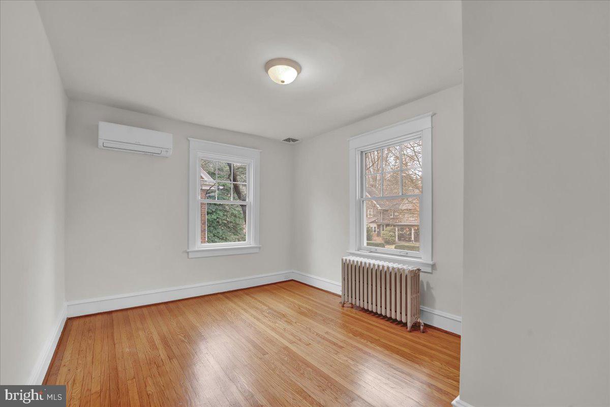 OLD WYNCOTE - Residential