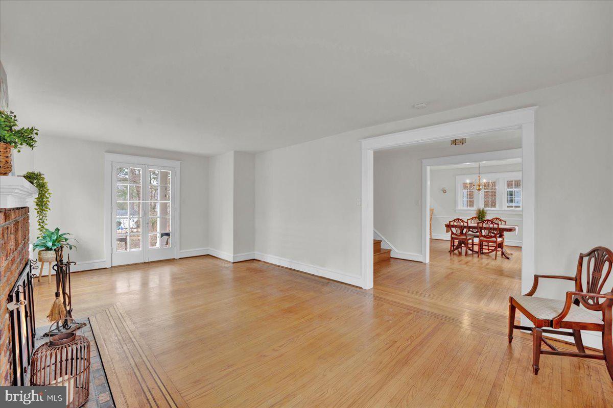 OLD WYNCOTE - Residential