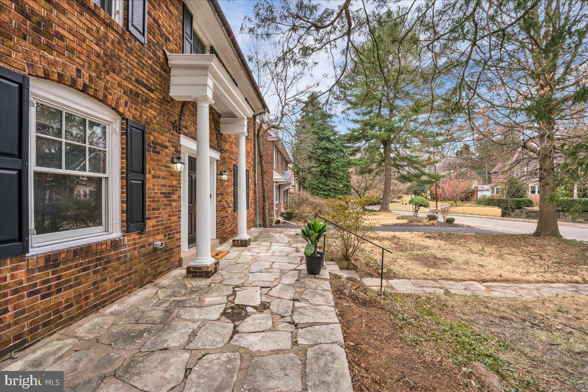 OLD WYNCOTE - Residential