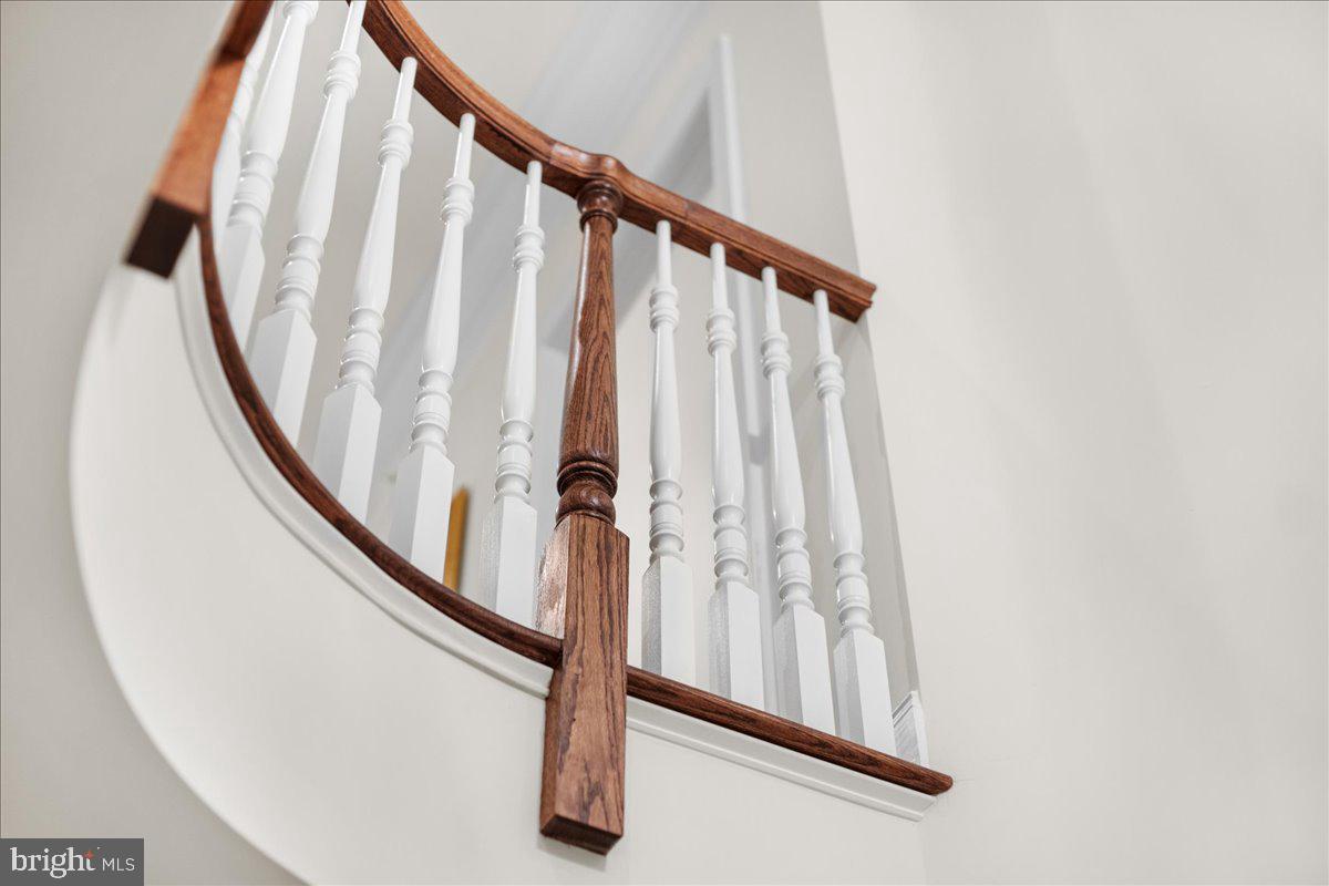 FENTONS CORNER - Residential