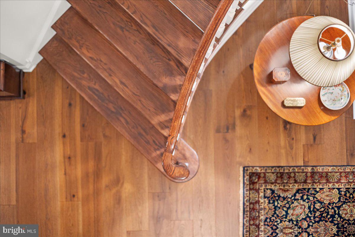 FENTONS CORNER - Residential