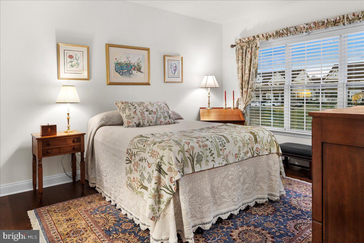 FENTONS CORNER - Residential