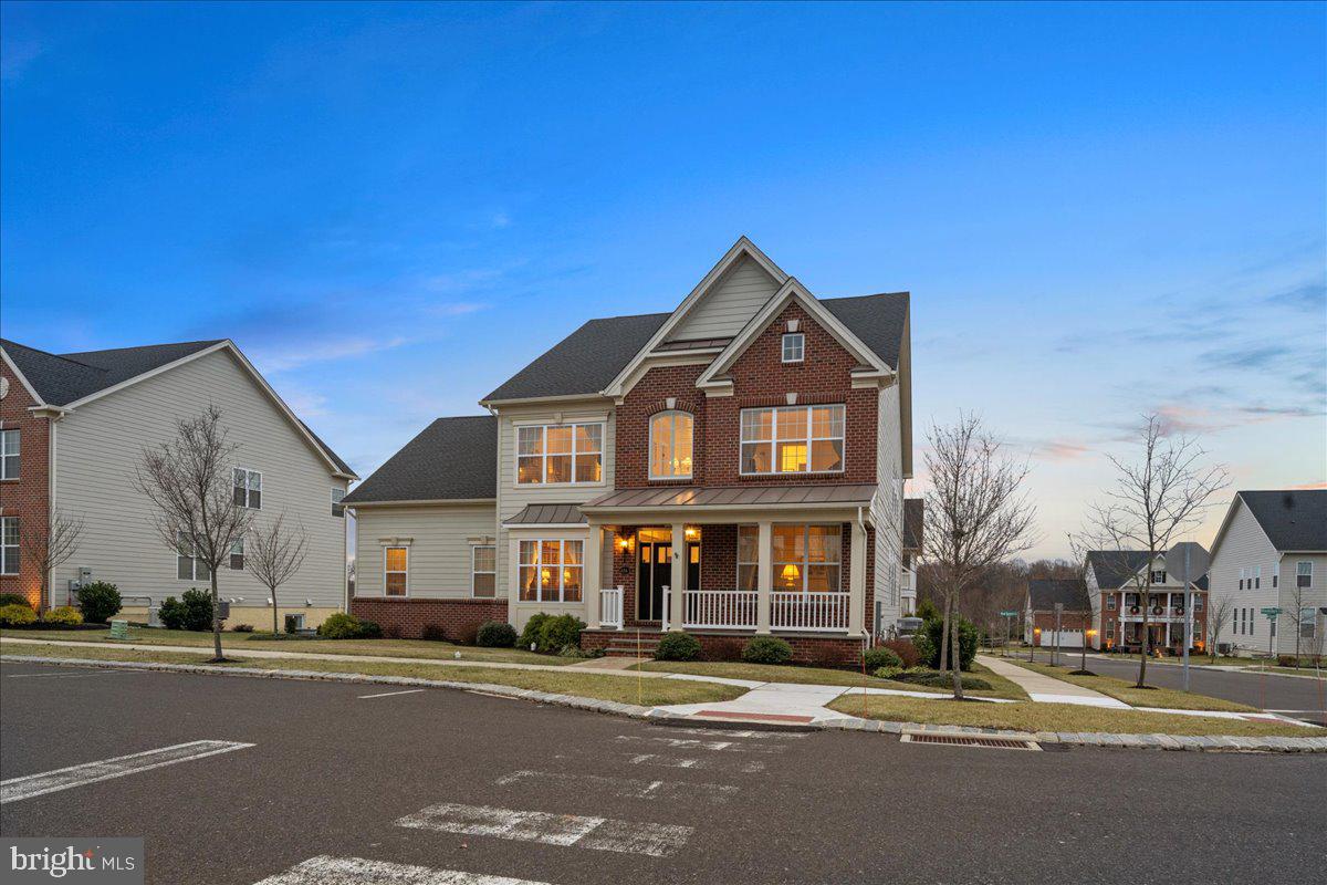 FENTONS CORNER - Residential