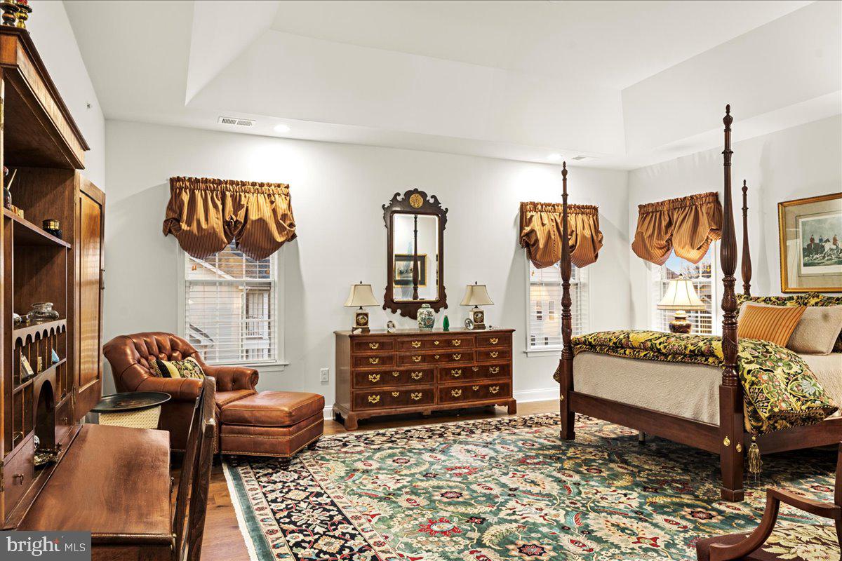 FENTONS CORNER - Residential