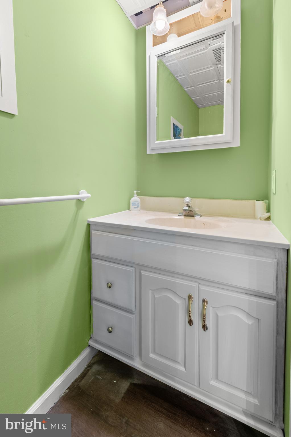 FARMINGTON HILLS - Residential