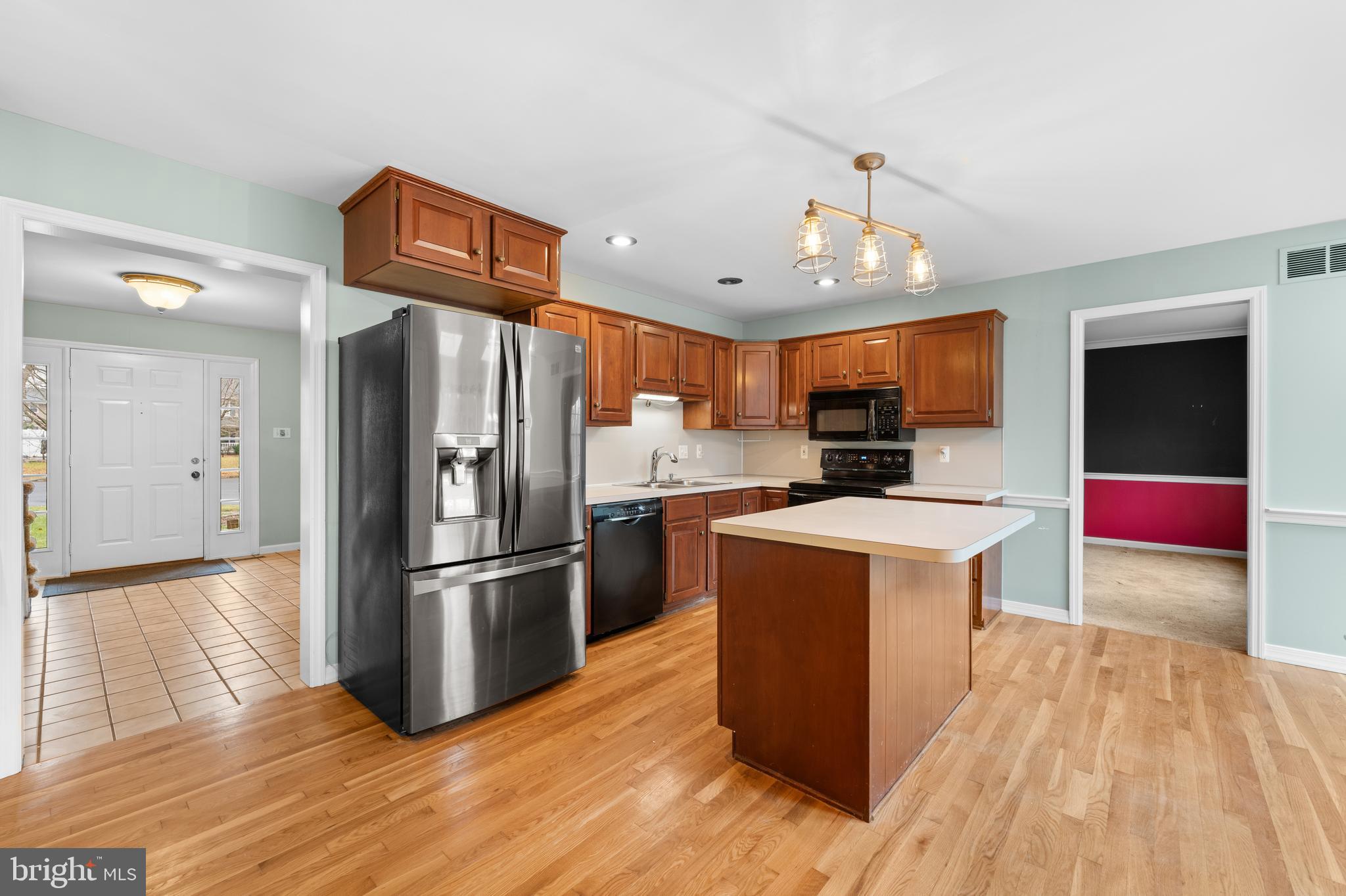 FARMINGTON HILLS - Residential