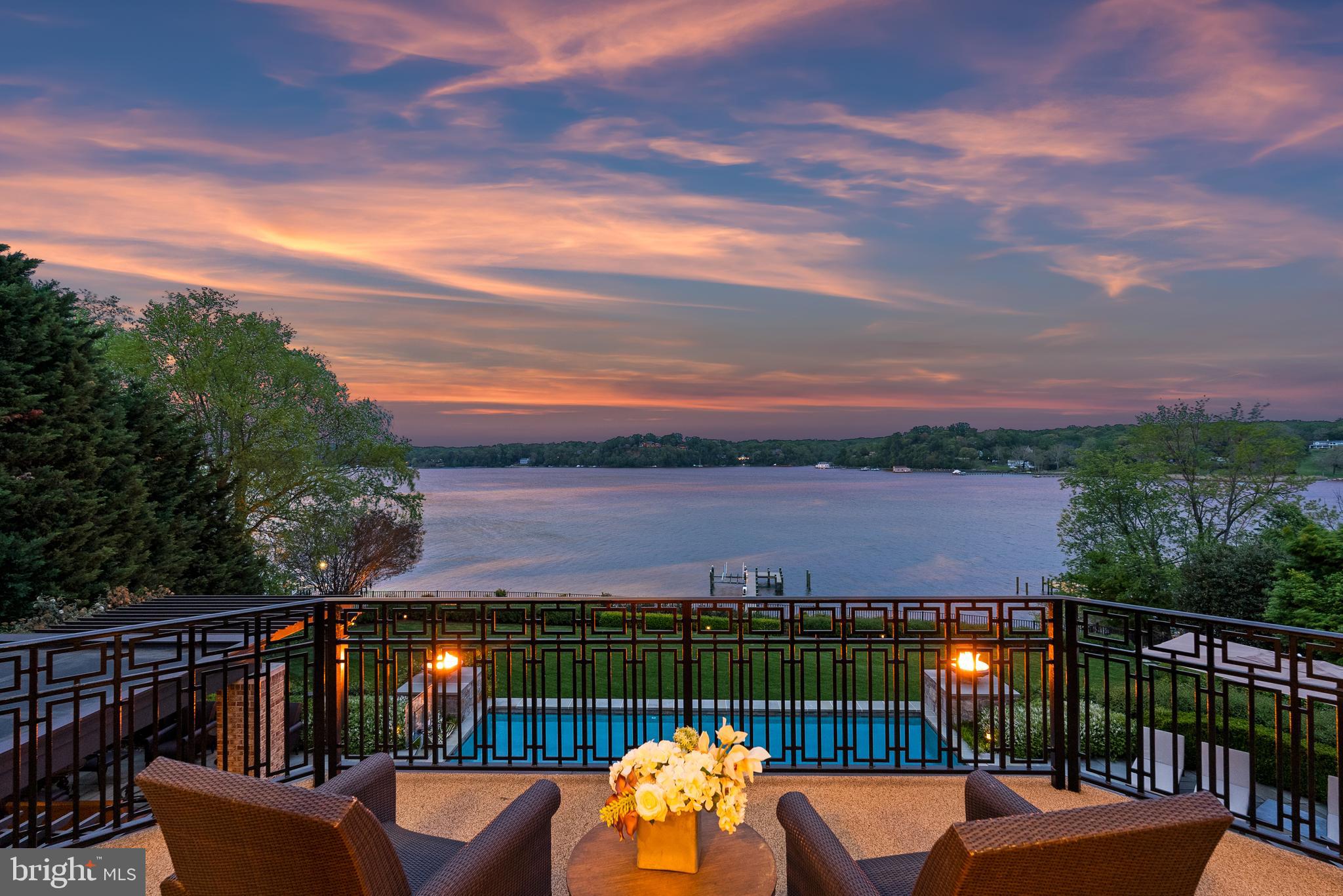 DOWNS ON THE SEVERN - Residential