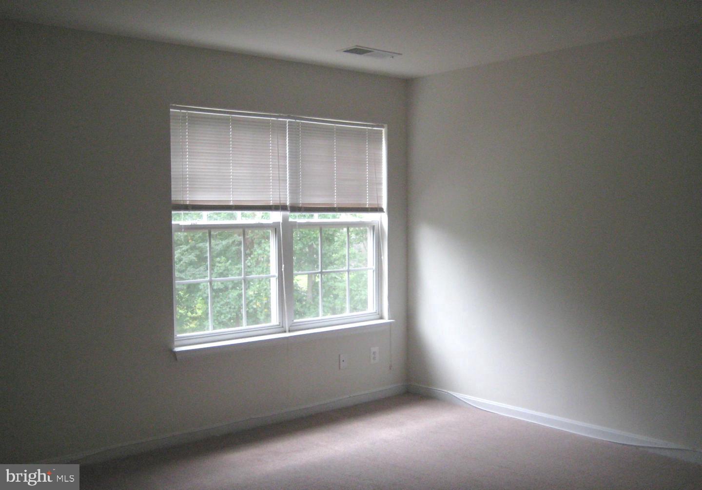 KATIES GROVE - Residential Lease