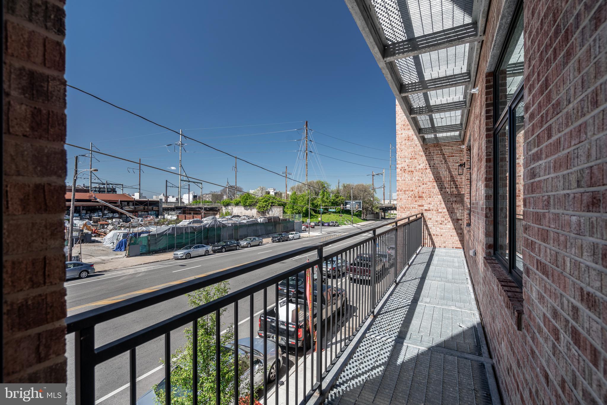 GRADUATE HOSPITAL - Residential Lease