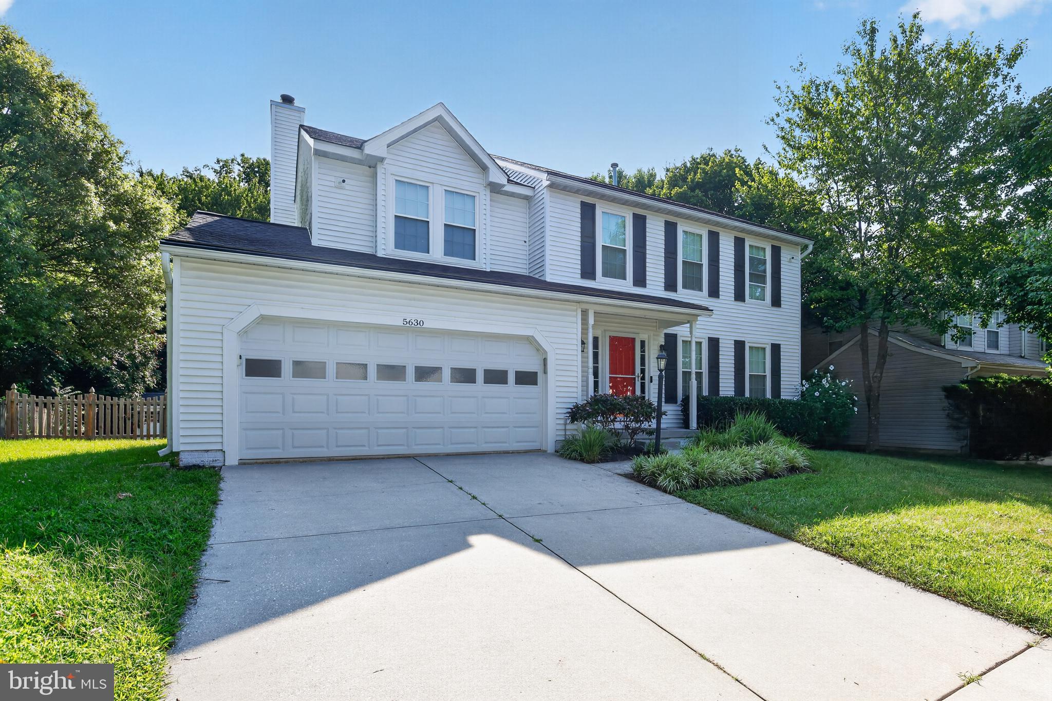 5630 ROUNDTREE LANE