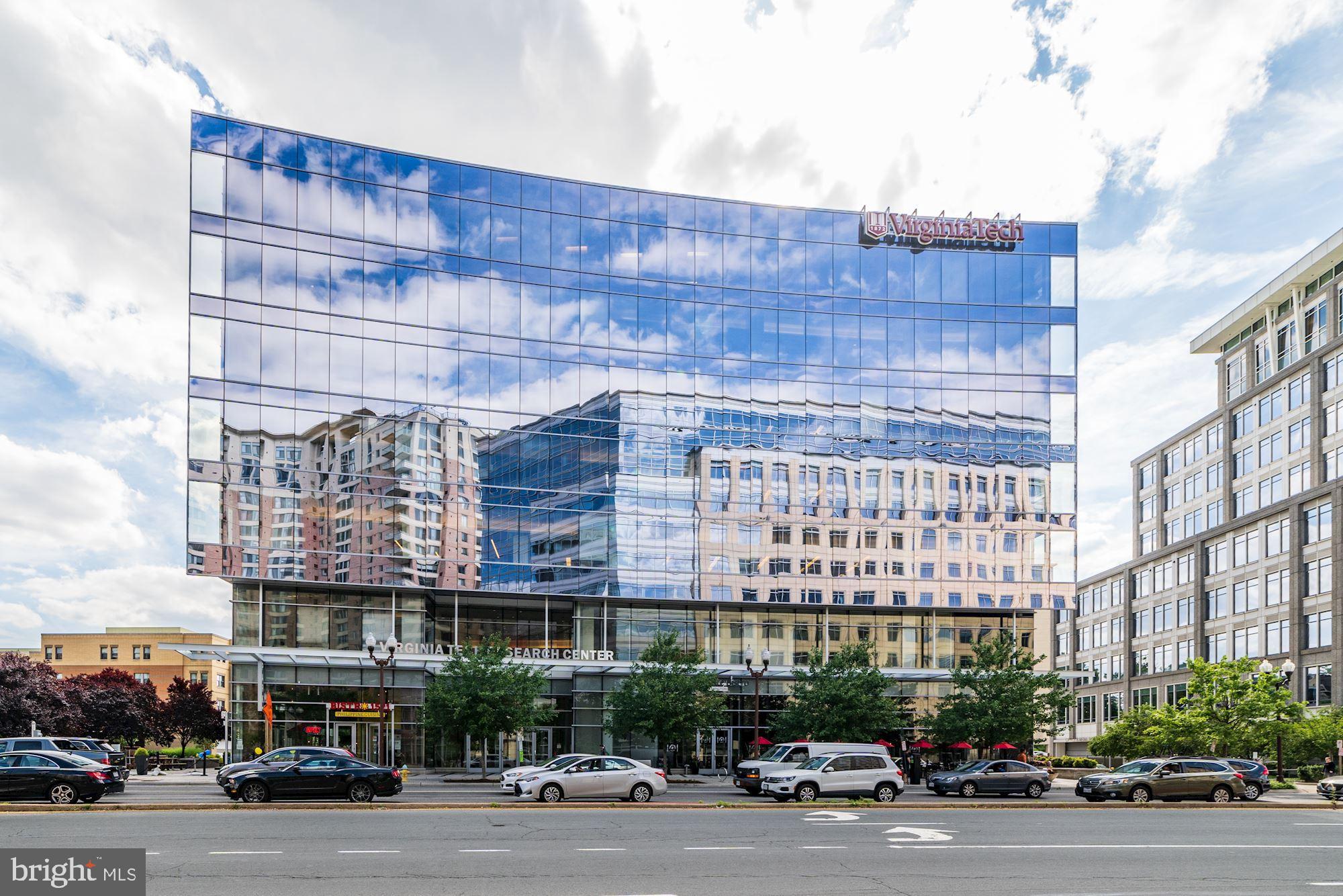 HYDE PARK - Residential