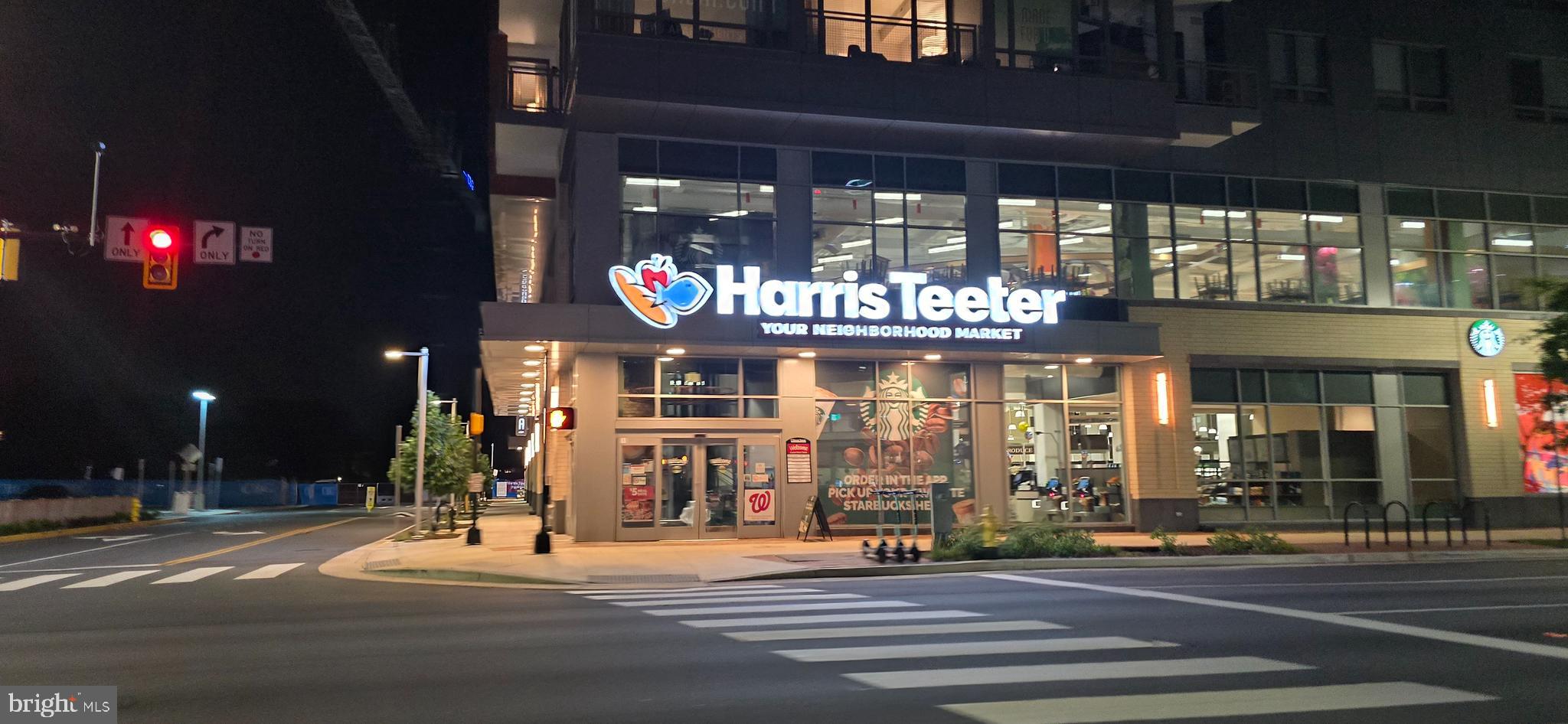 HYDE PARK - Residential