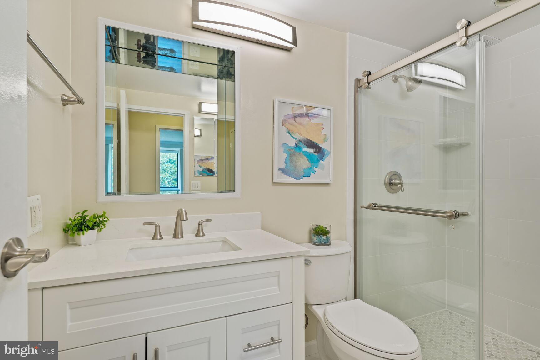 HYDE PARK - Residential