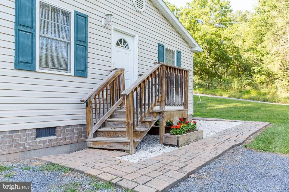 612 Pepper Road, Mount Jackson, VA 22842