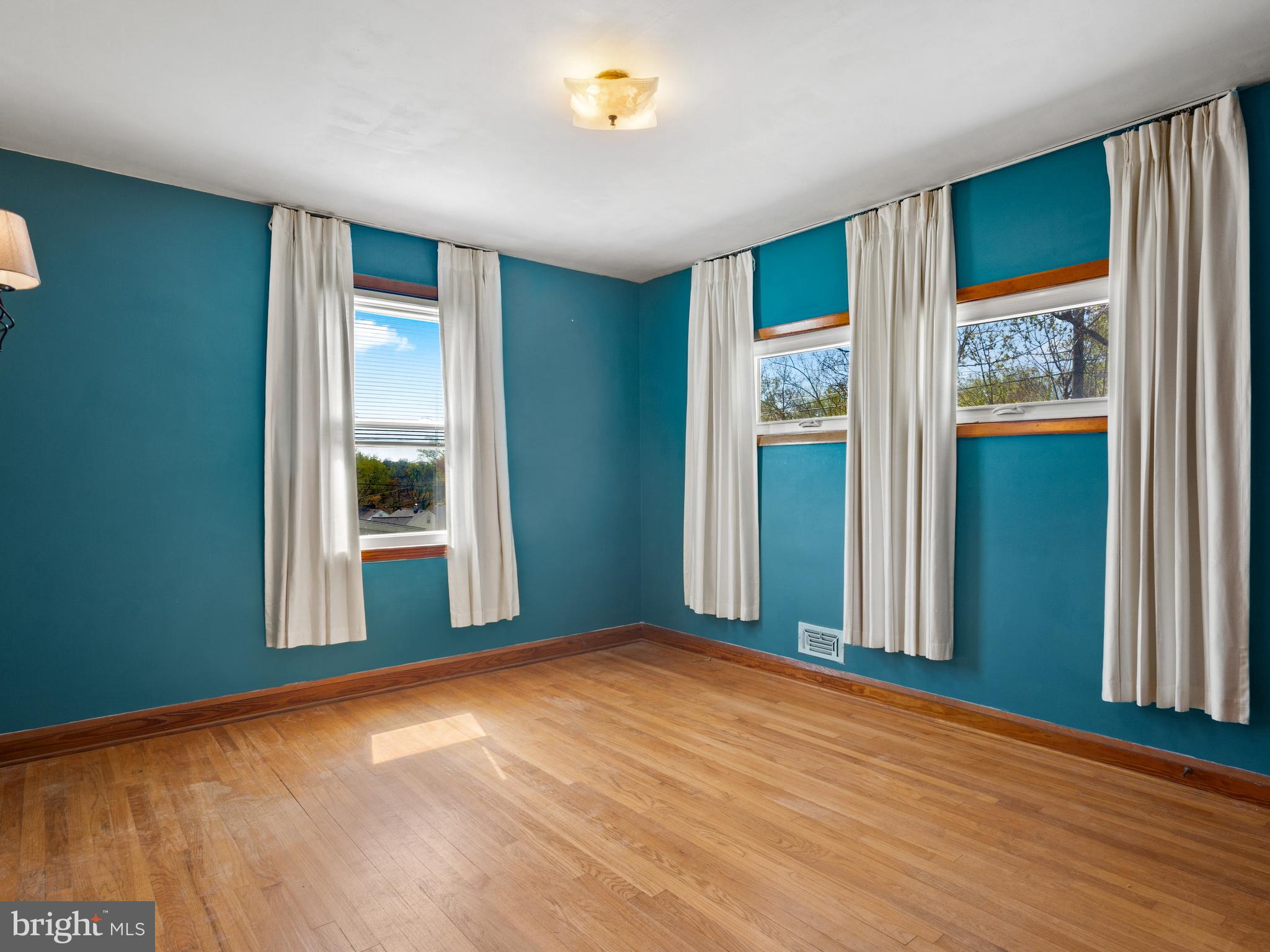 HARFORD FARMS - Residential