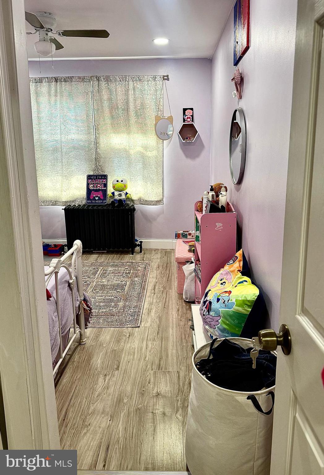 OXFORD CIRCLE - Residential