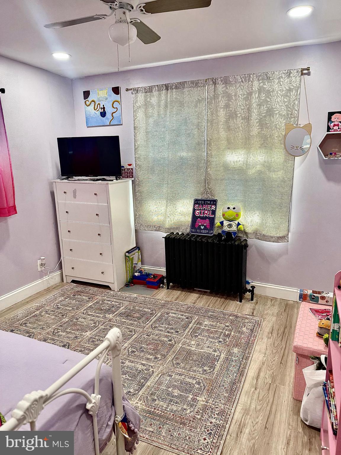 OXFORD CIRCLE - Residential